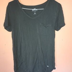 V-neck tee